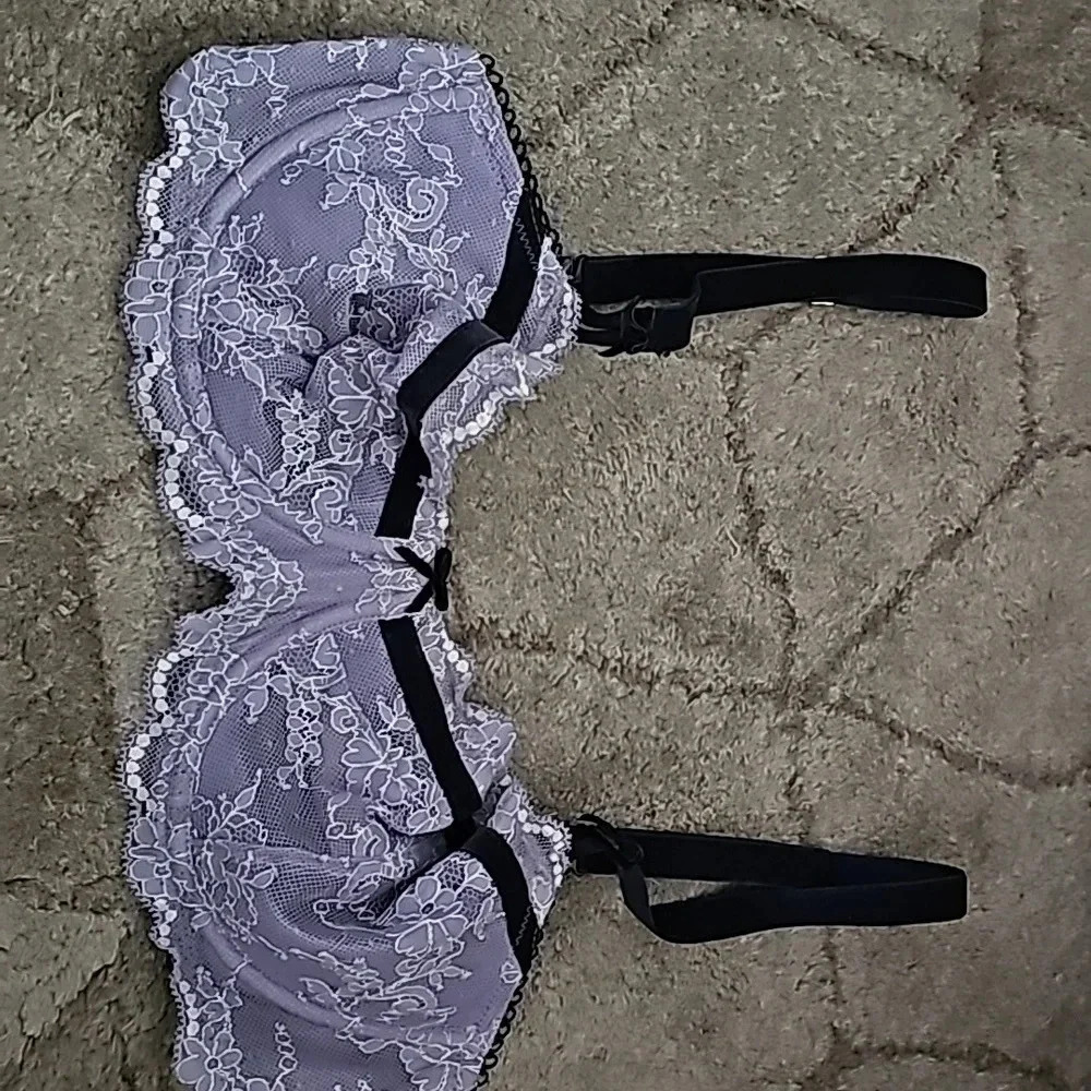 Victoria Secret bra